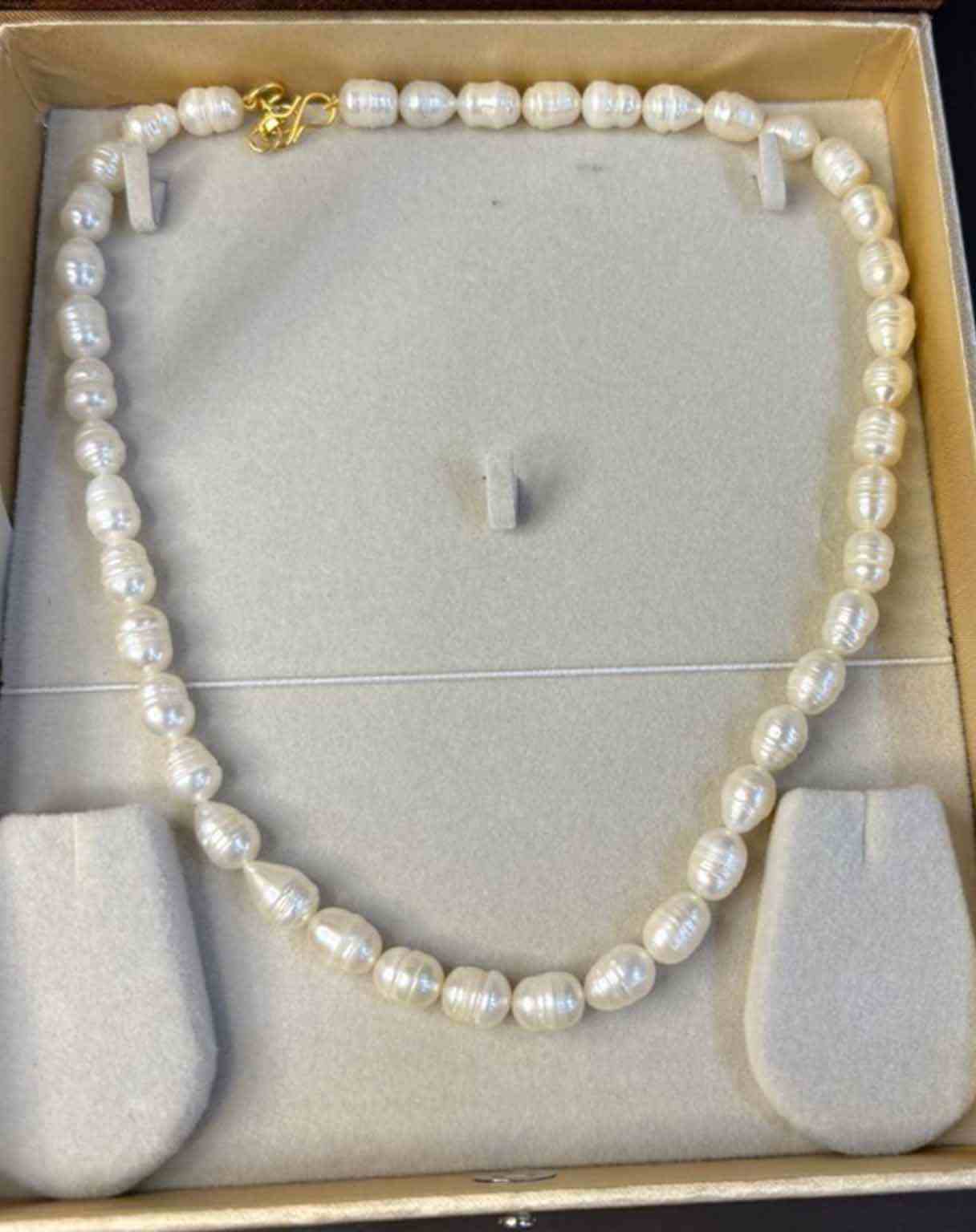 Freshwater Pearls Necklace