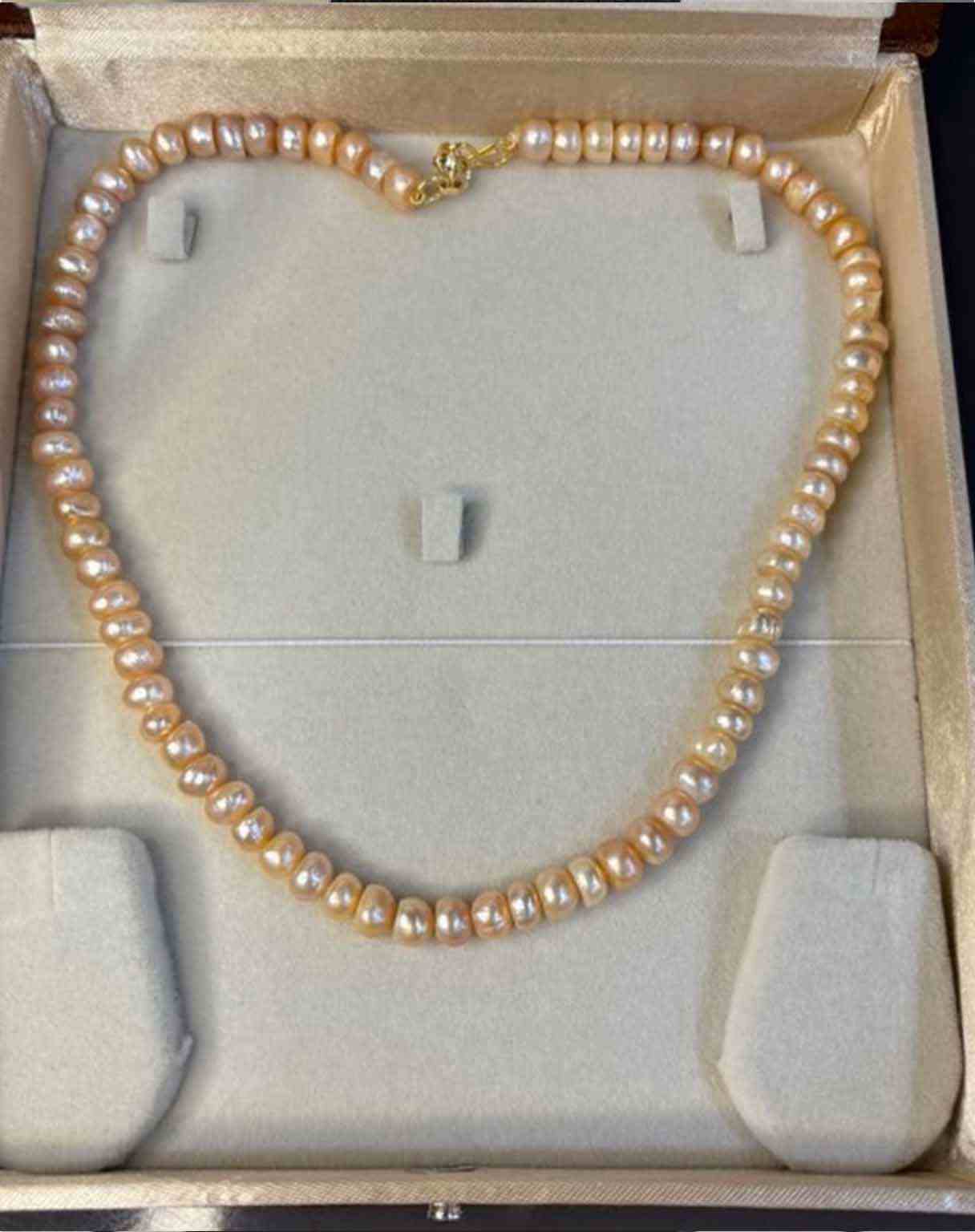 Freshwater Pearls Necklace